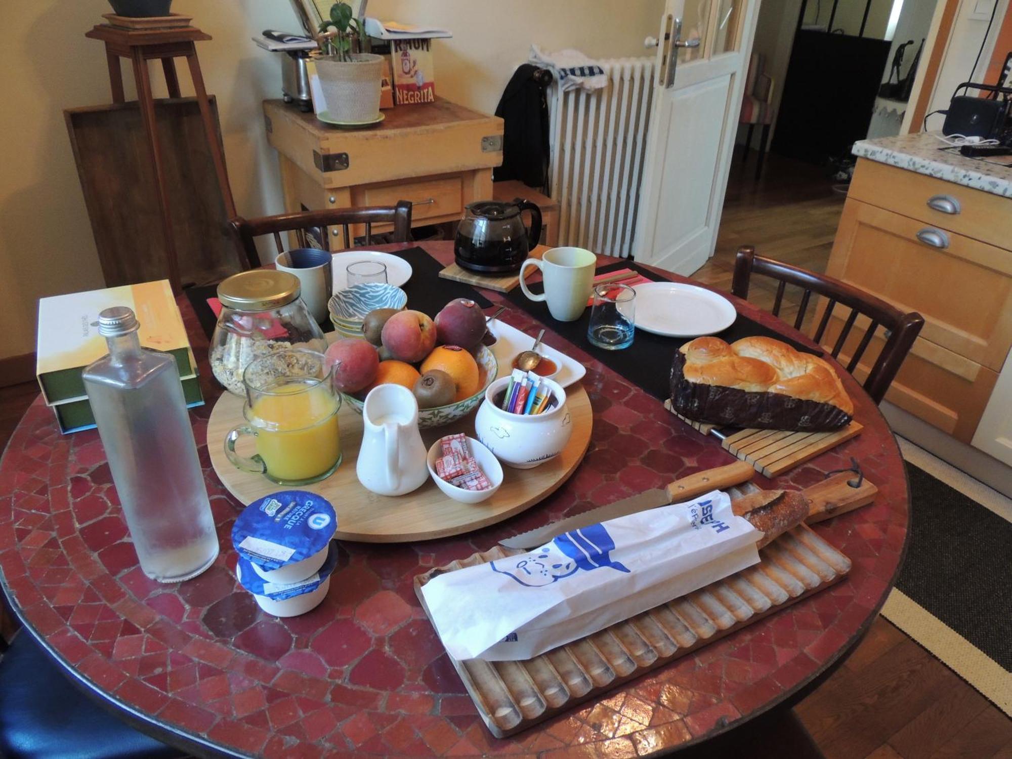 Bed & Breakfast D'hote Le Jardin De L'esplanade Centre Et Gare Rennes